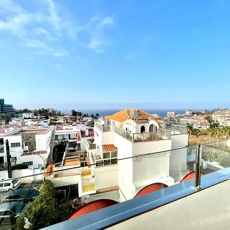 Nice Studio Cs With Shared Rooftop Pool, In Puerto De La Cruz アパート *