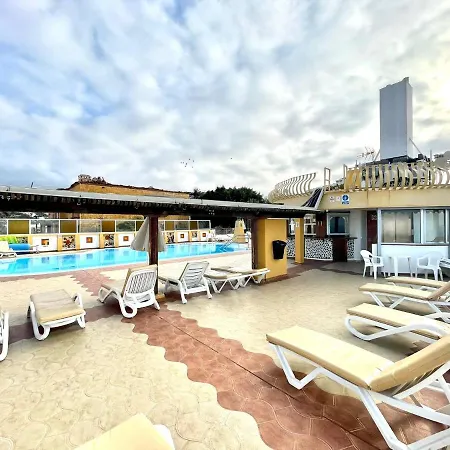 Nice Studio Cs With Shared Rooftop Pool, In Puerto De La Cruz *